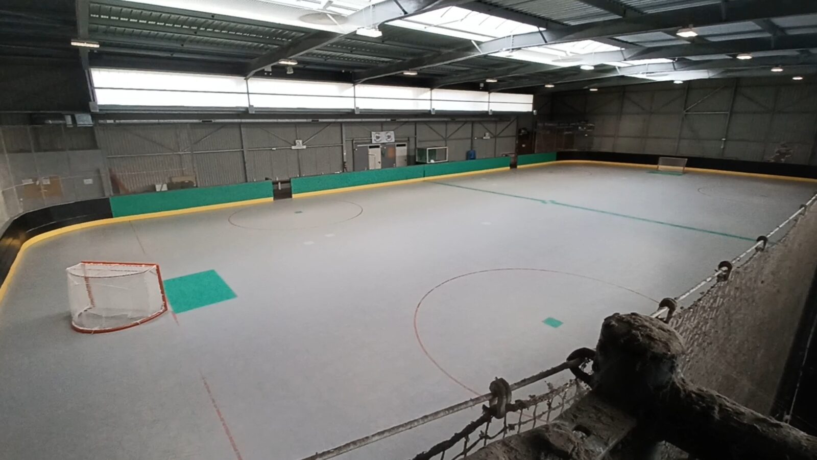 La piste de la Roller Arena de Pont-de-Metz, surface Stilmat 40 × 20 m